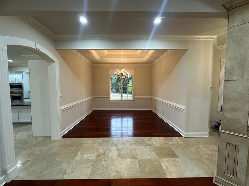 1016 Santiago Trl - Photo 6 of 32