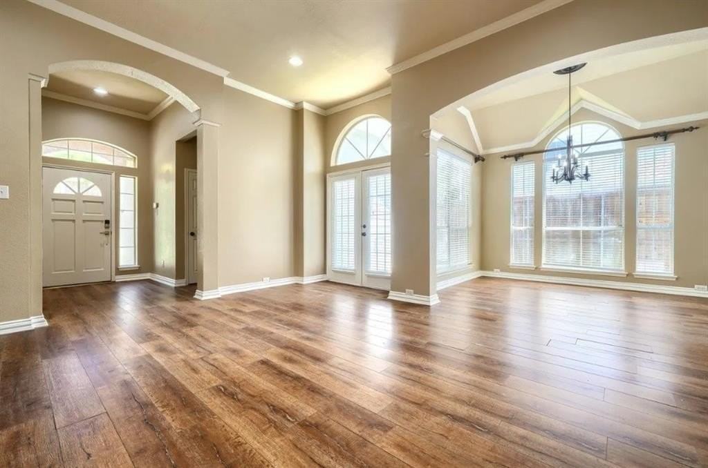 3403 Chapelwood Dr - Photo 2 of 22