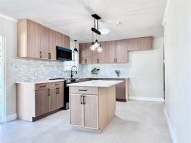 1015 Noble Ave - Photo 1 of 1