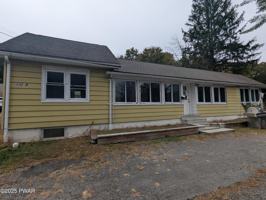 featured image of 112b River Road