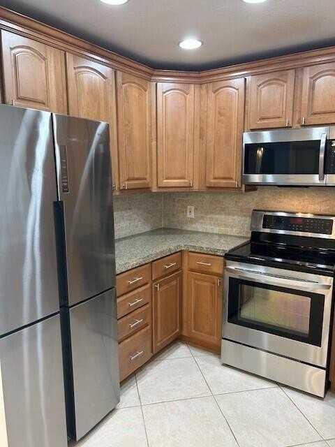 10330 North Military Trail #6A - Photo 5 of 11