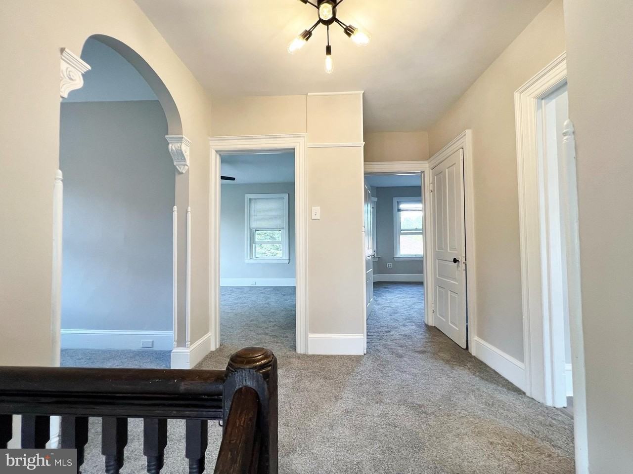 323-2ND FLOOR S MAIN Street - Photo 7 of 33