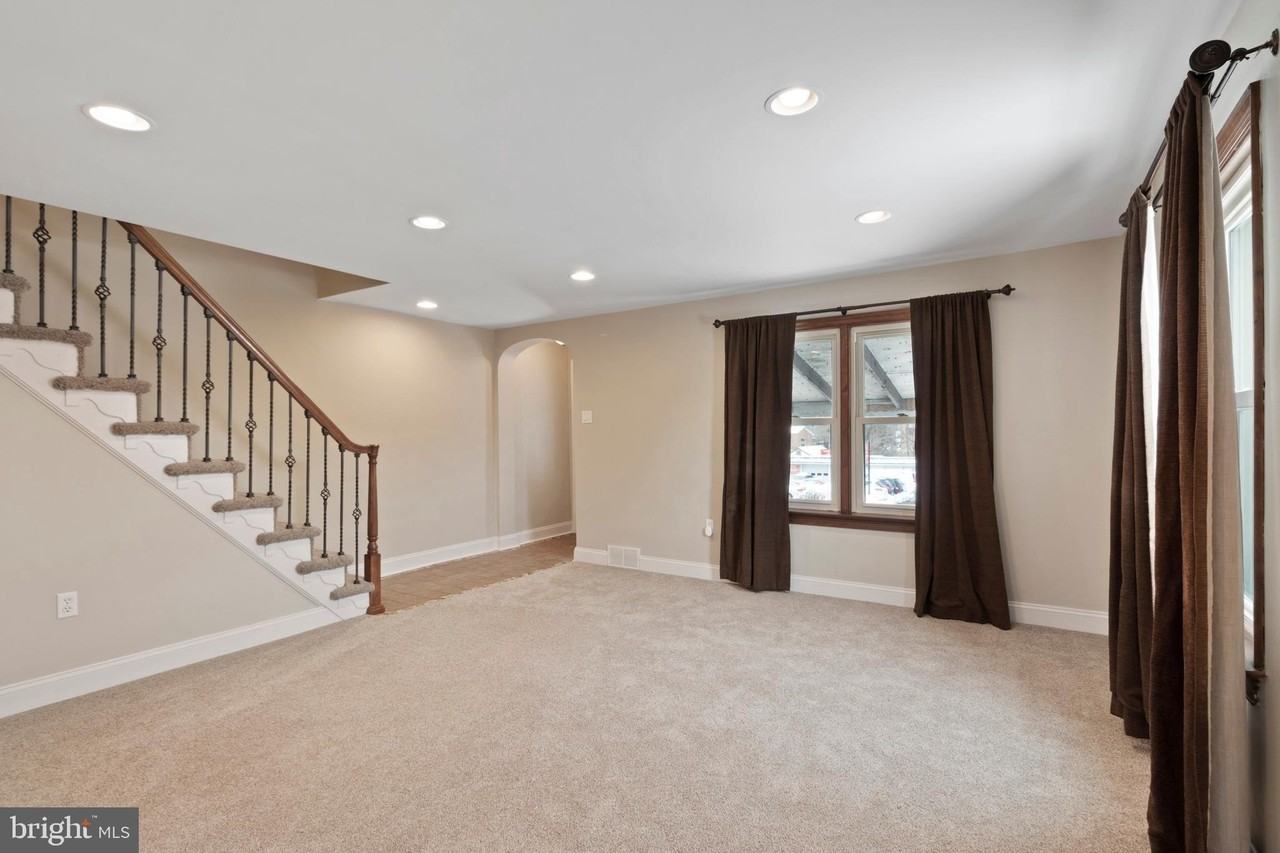 480 Jacksonville Rd - Photo 5 of 34