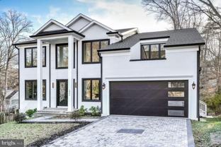 2936 N Oxford St - Photo 1 of 1