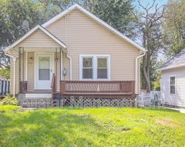 736 Bettes Ave - Photo 1 of 1