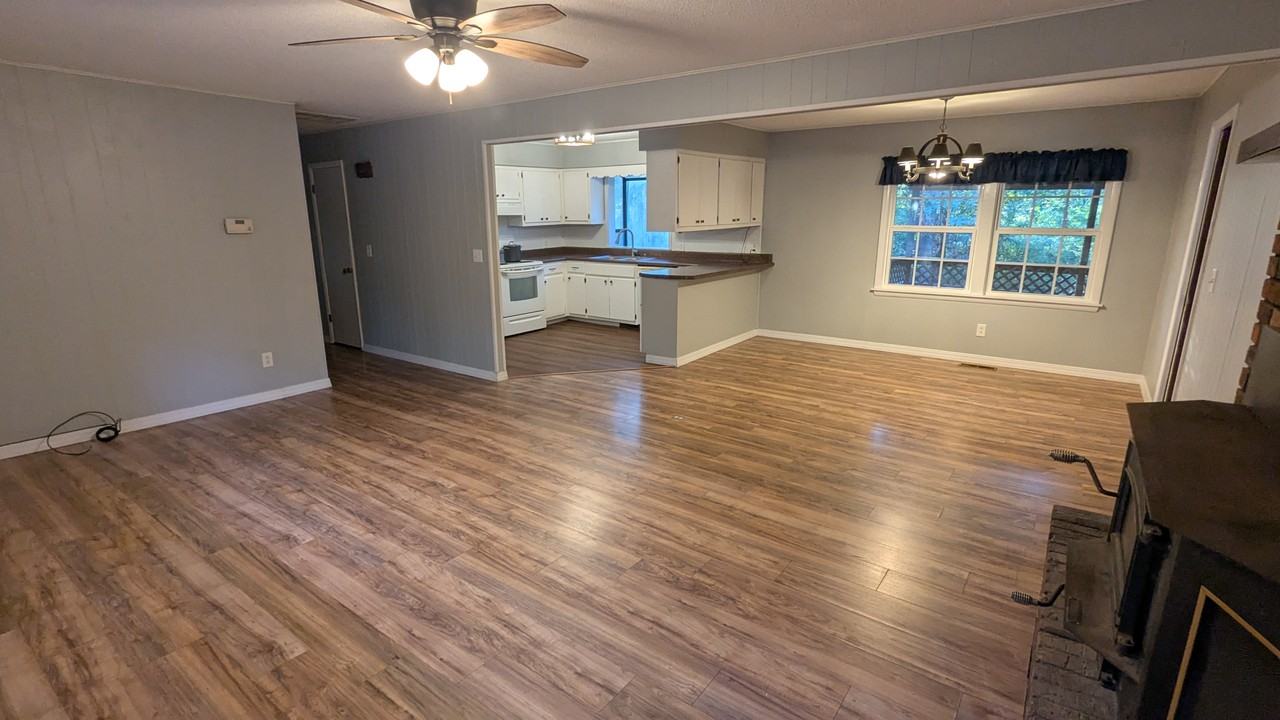 19 Rebel Heights Trl - Photo 2 of 18