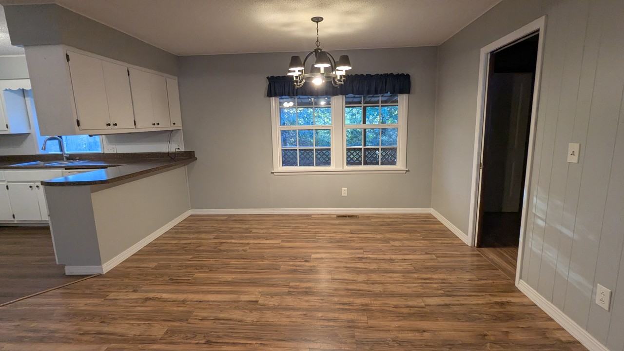 19 Rebel Heights Trl - Photo 3 of 18