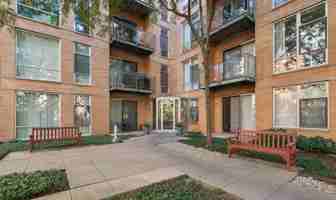 featured image of 1720 Oak Ave