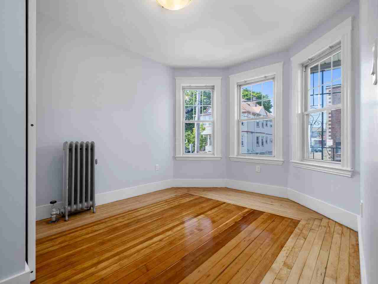 16 Windsor Rd #1 - Photo 3 of 11