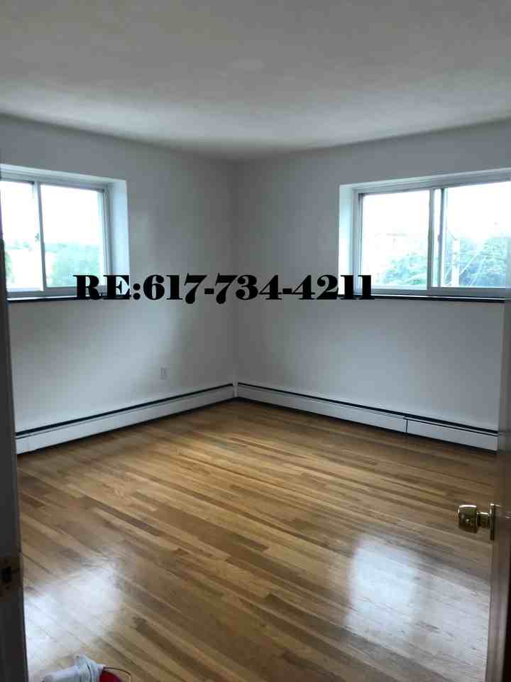 N Beacon St - Photo 5 of 11