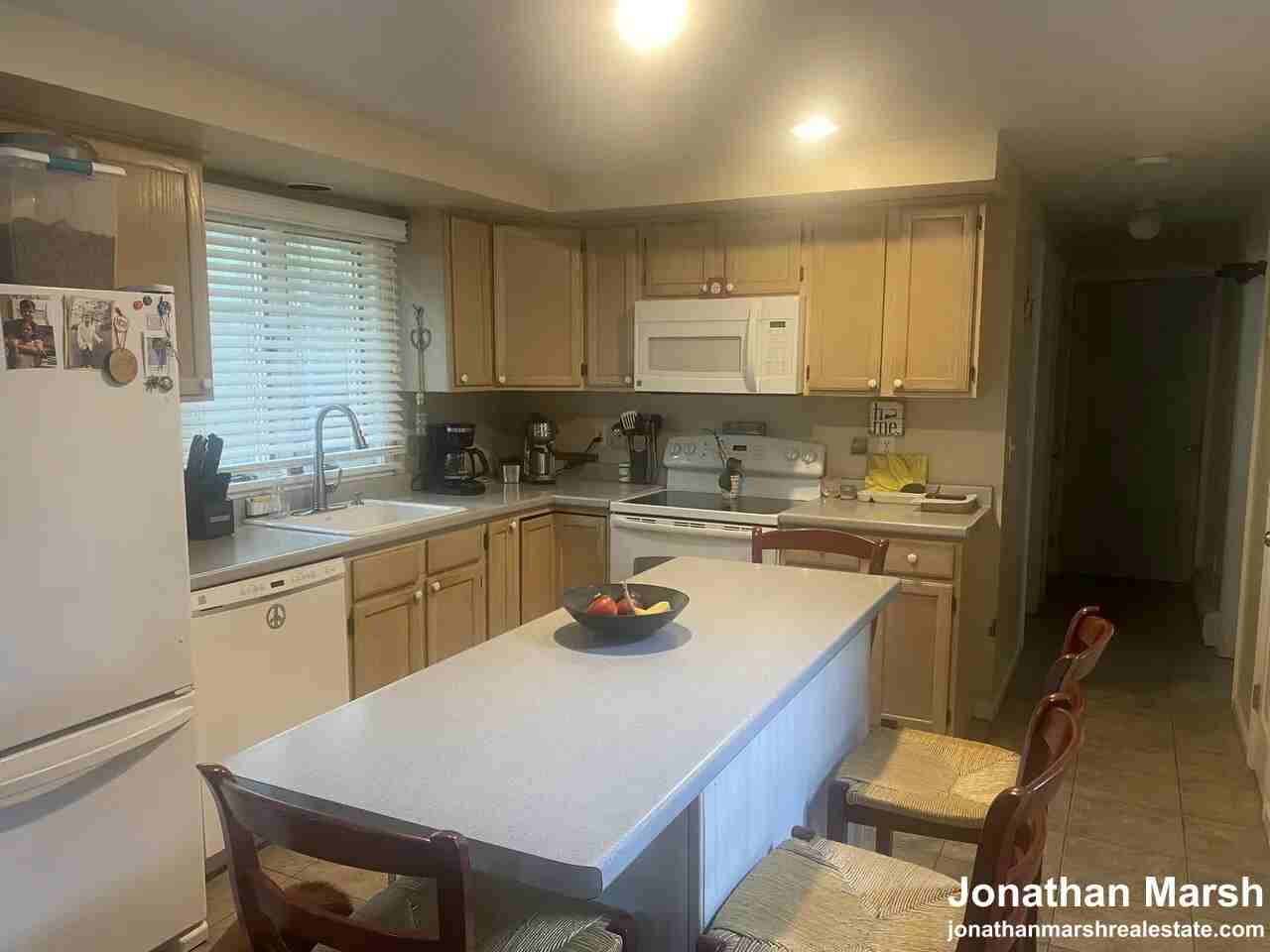 42 Meadow View Dr - Photo 2 of 6