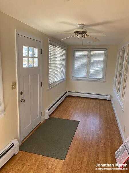 69 Dustin St - Photo 3 of 20