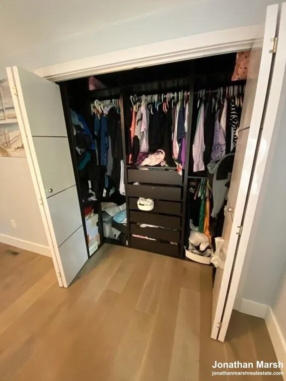 25 Berkshire Dr - Photo 3 of 20