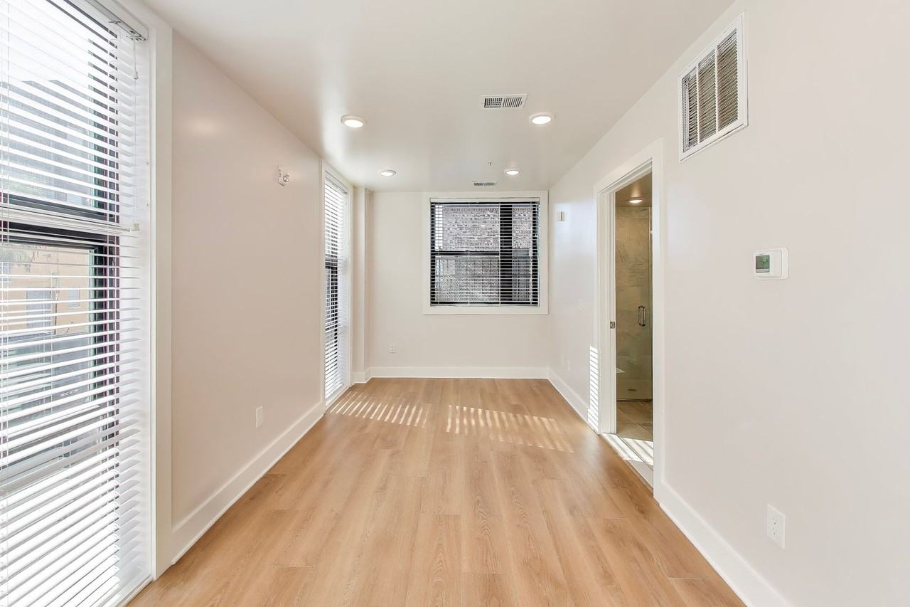 1100 Bladensburg Rd NE - Photo 5 of 43