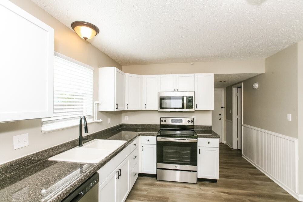 6642 Pasco Ln - Photo 6 of 17