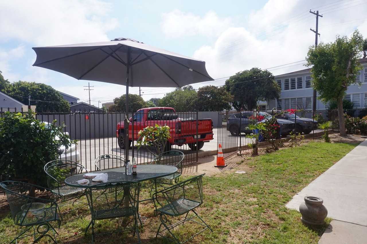 Brand New 1 Bedroom Apartment - Photo 2 of 8