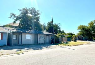 613 W AVE D. - Photo 1 of 1