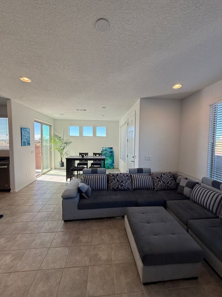 5238 Gold Hill Ln - Photo 5 of 21