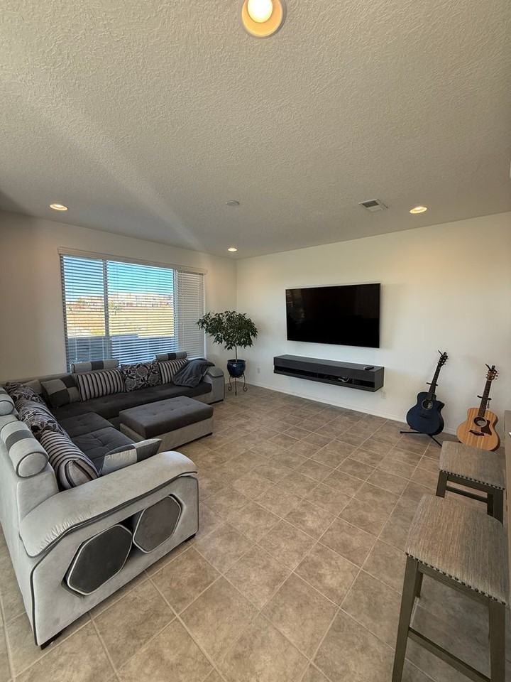 5238 Gold Hill Ln - Photo 6 of 21