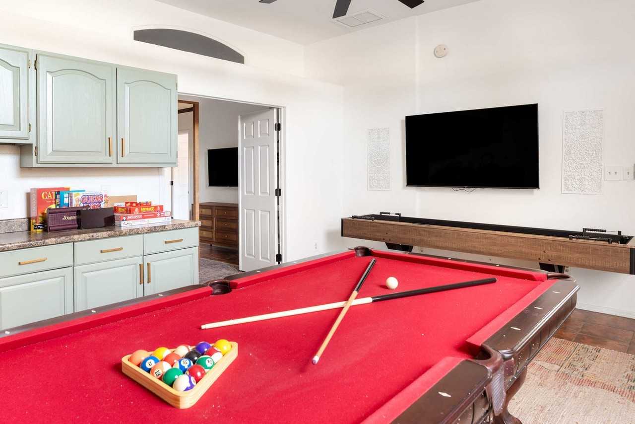 6235 E Thunderbird Rd #1050318P - Photo 2 of 50