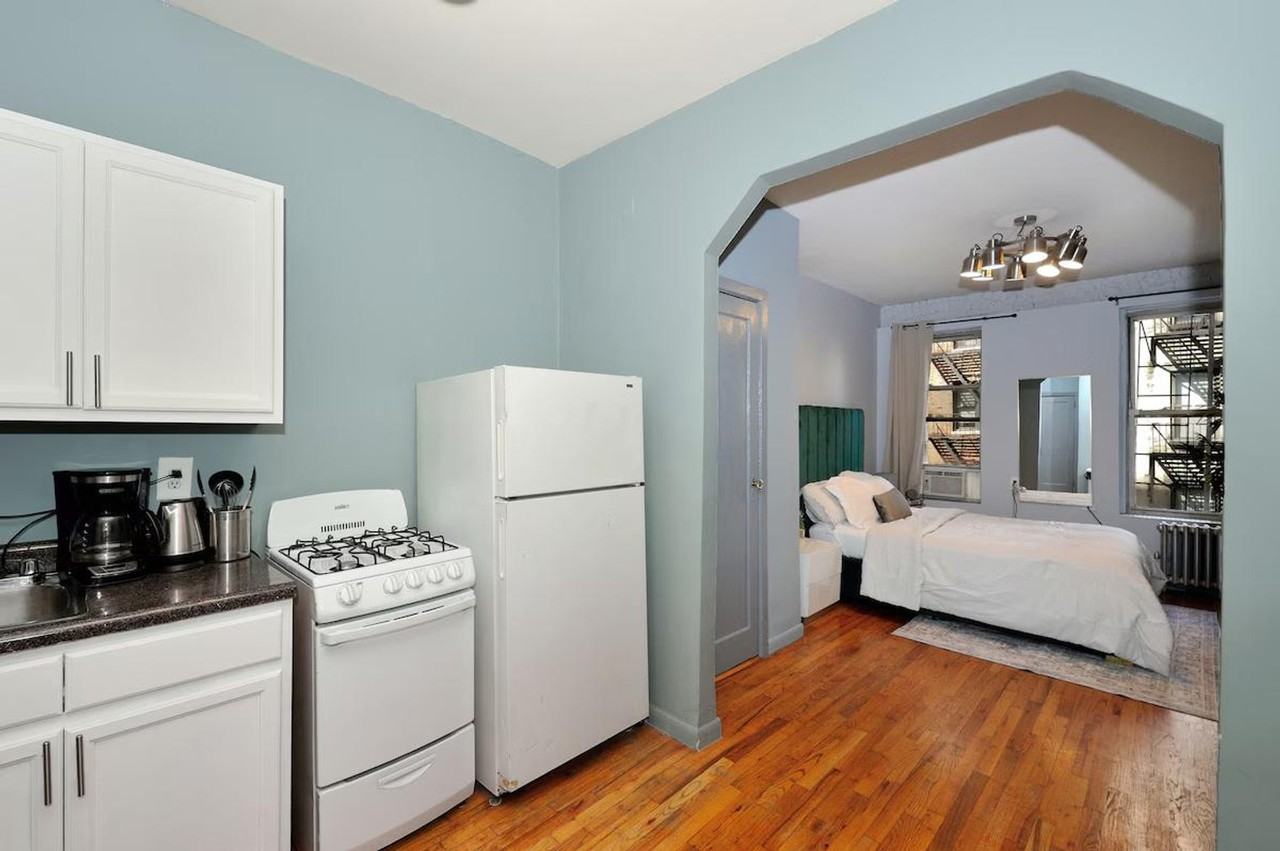 173 E 91st St #1323902P - Photo 5 of 15