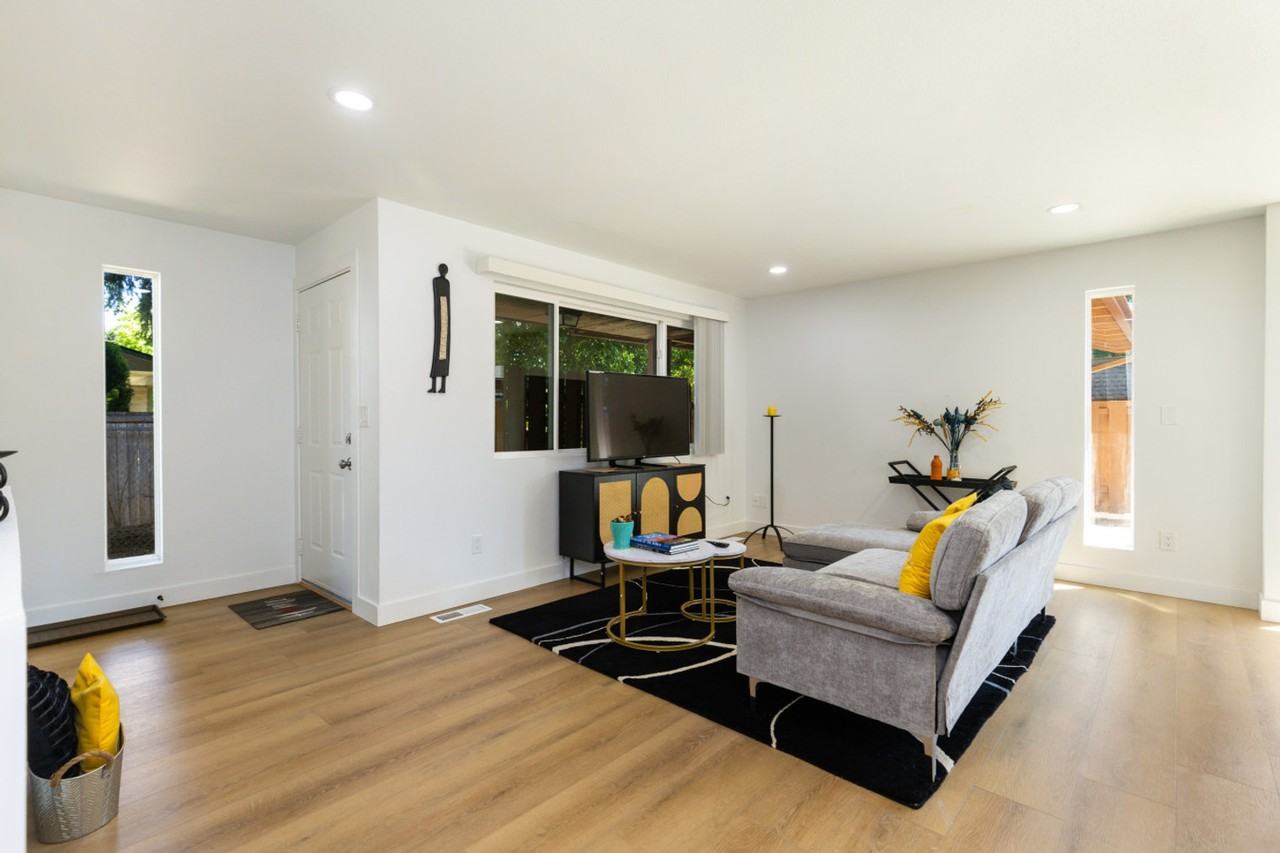 905 142nd Ave Se #1234621P - Photo 6 of 21