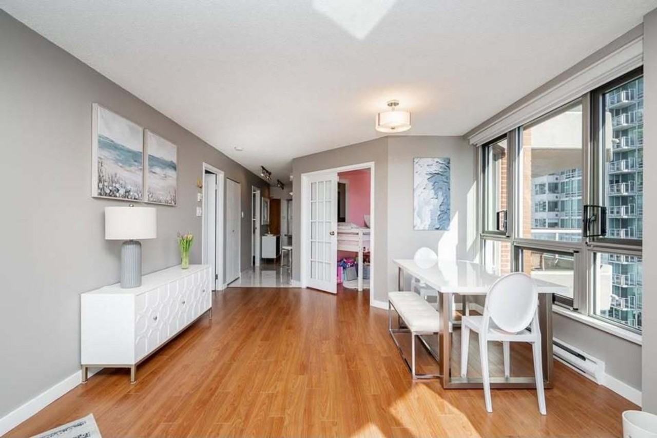 1625 Hornby St #1286042P - Photo 5 of 22