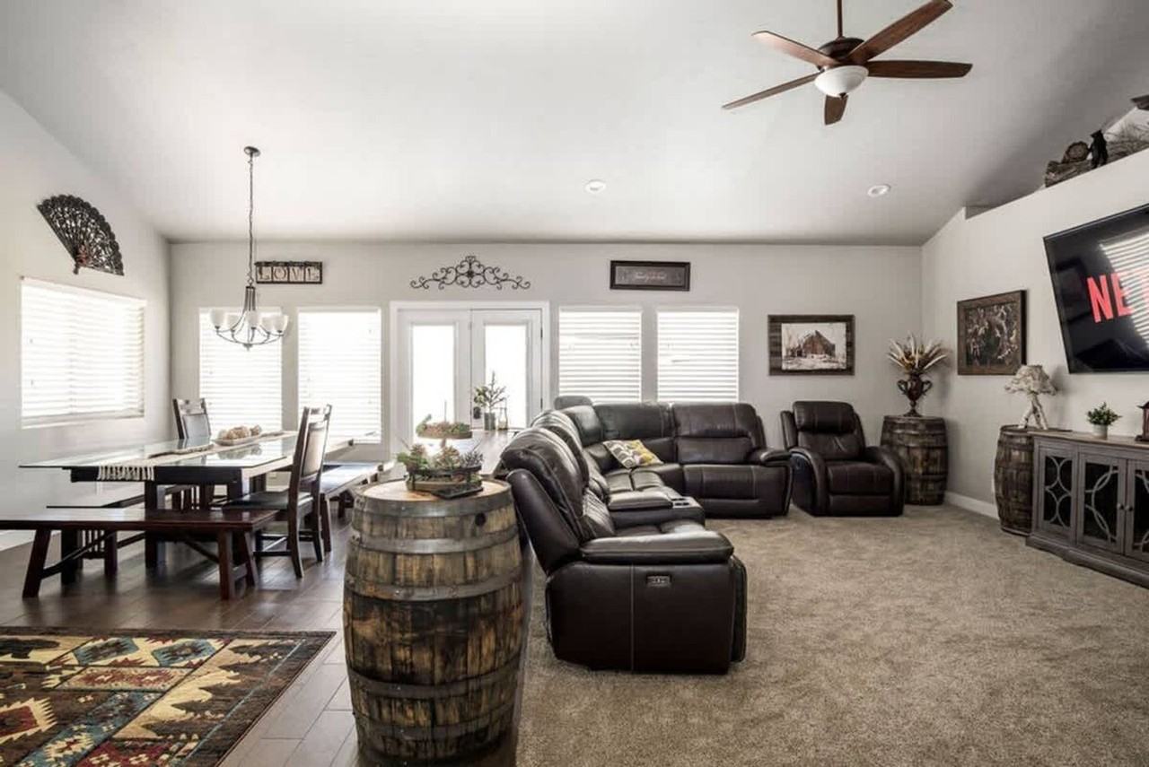 358 S Wrangler Ct #1250673P - Photo 2 of 50