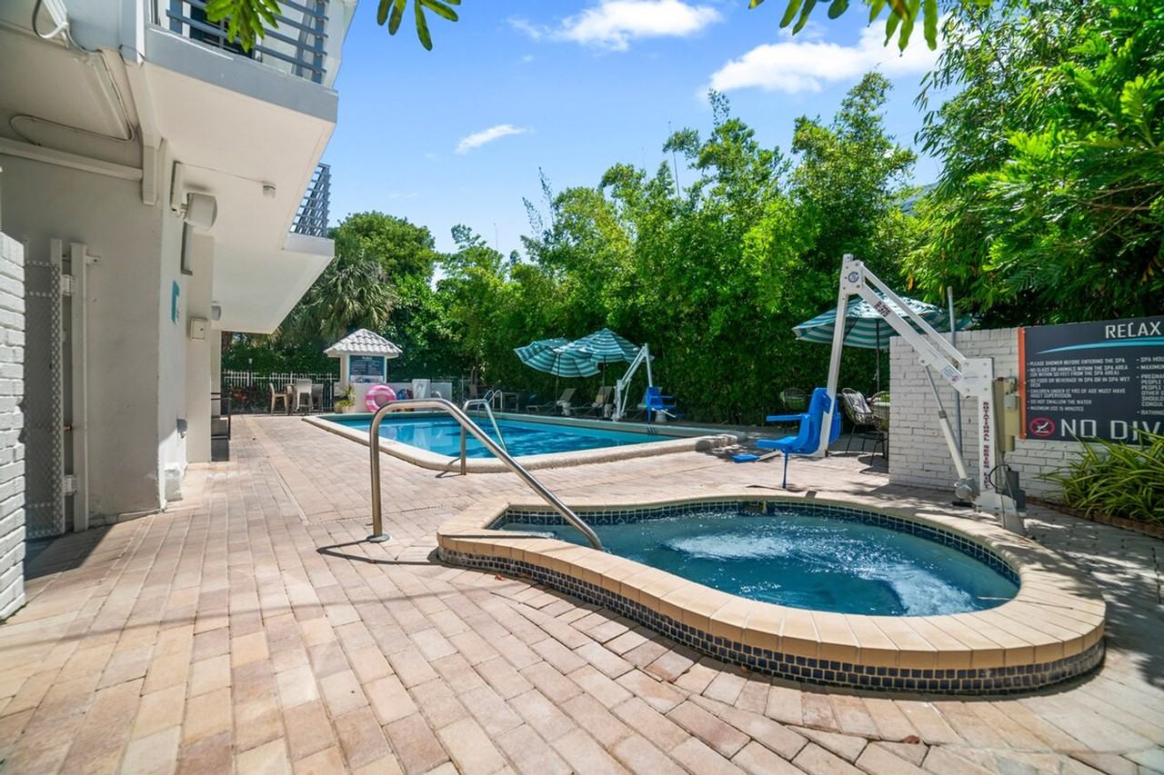 365 N Ocean Blvd #1322490P - Photo 4 of 36