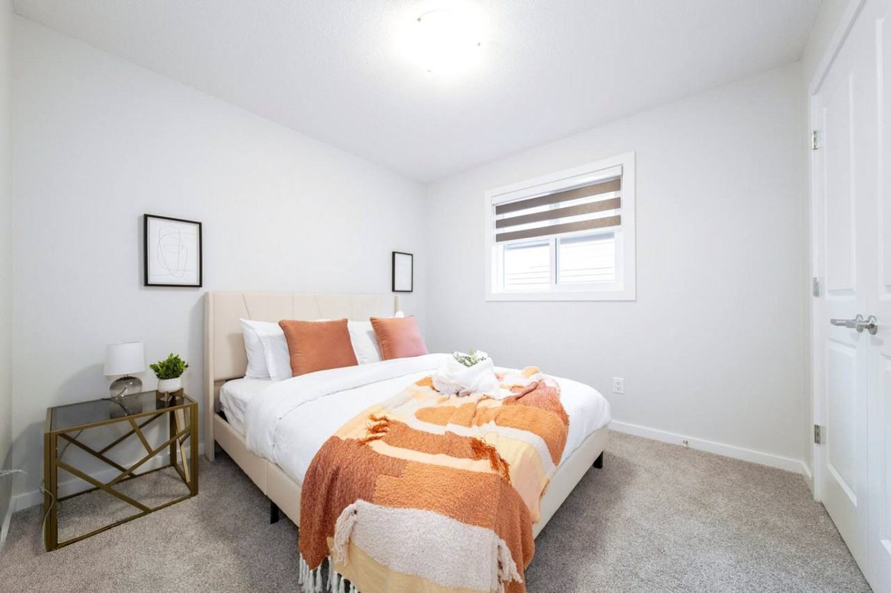 4914 Hawthorn Place SW #1308616P - Photo 4 of 22