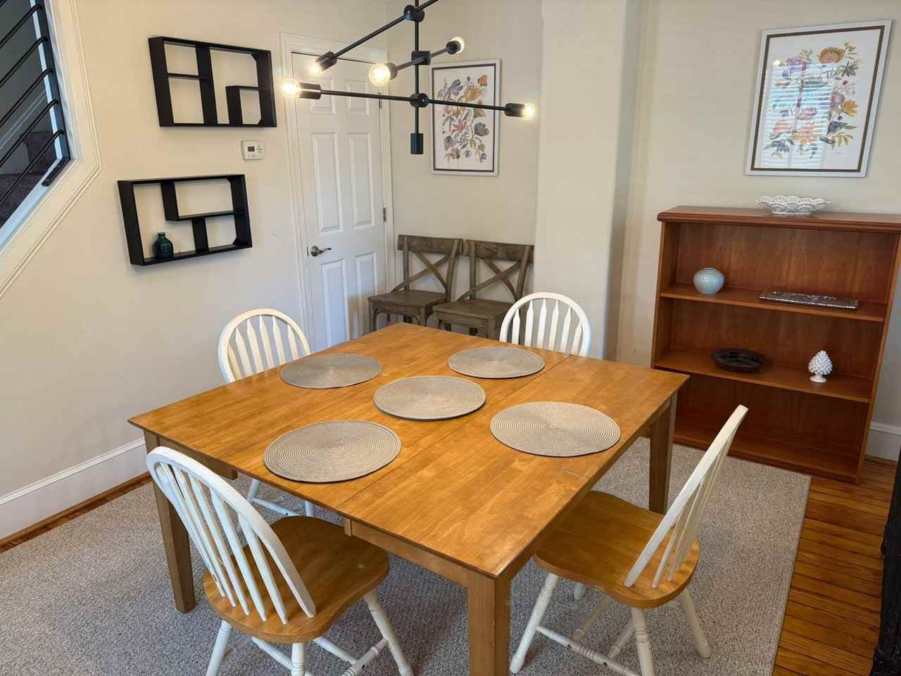 39 Thomas Ave #1322486P - Photo 7 of 32