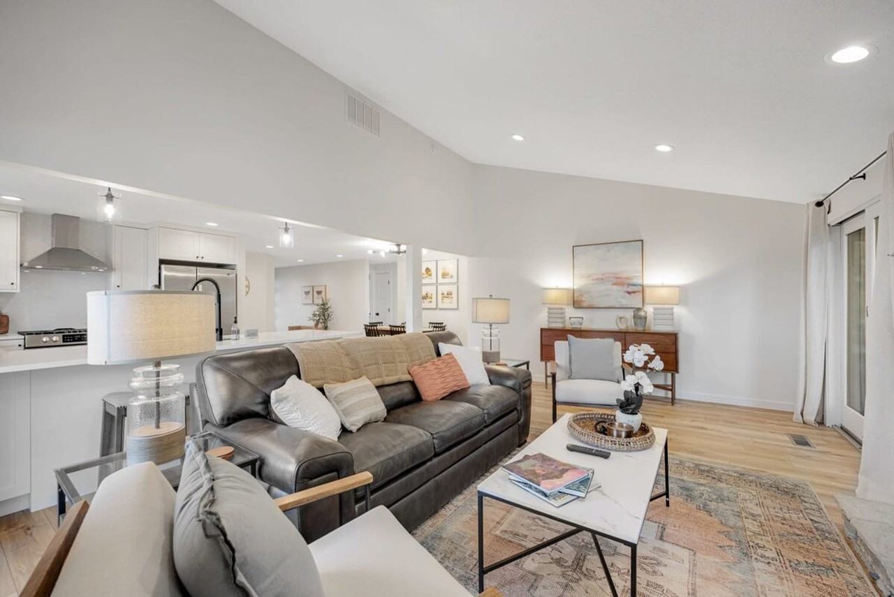 2890 N Mountain Rd #1324061P - Photo 4 of 40