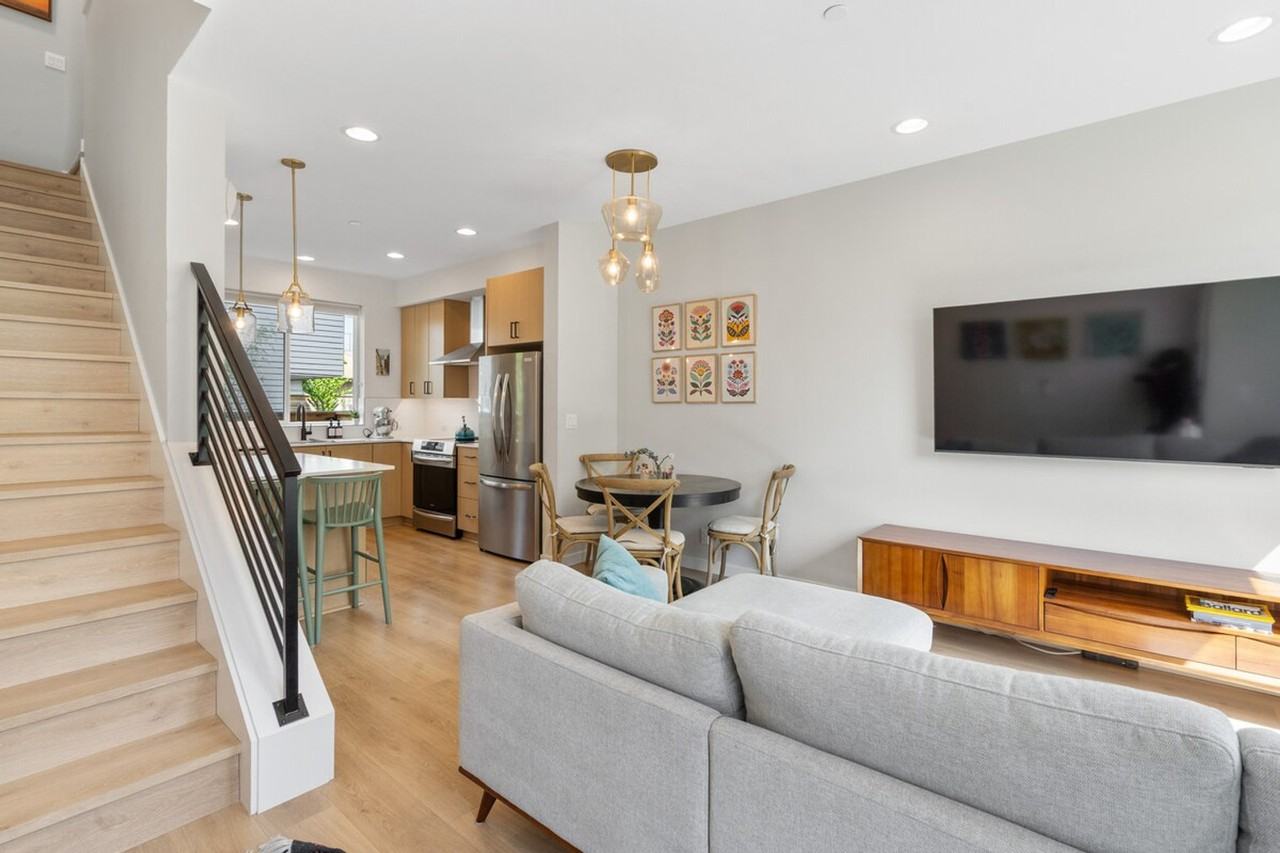 6501 23rd Ave Nw #1324823P - Photo 7 of 29