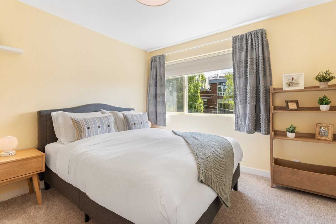 6405 22nd Ave Nw Unit B #1324823P - Photo 5 of 29