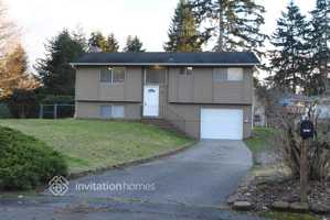 featured image of 1510 155th St E