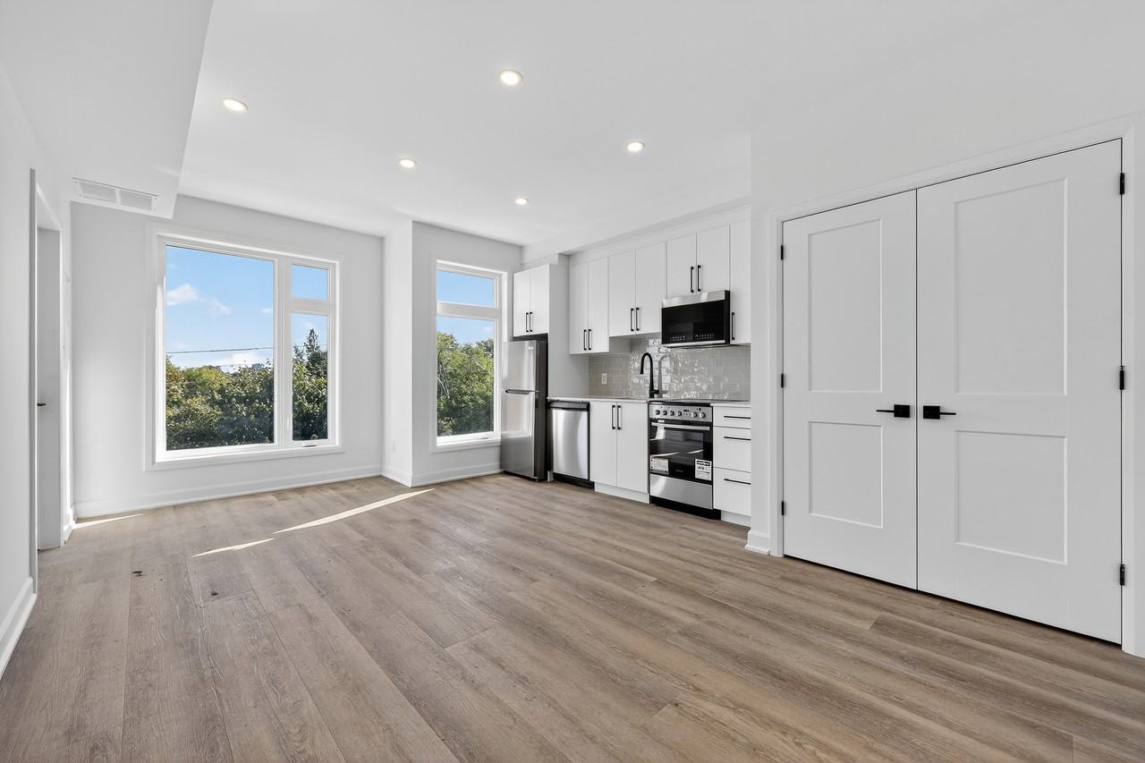 123 Harvey Street - Photo 6 of 20