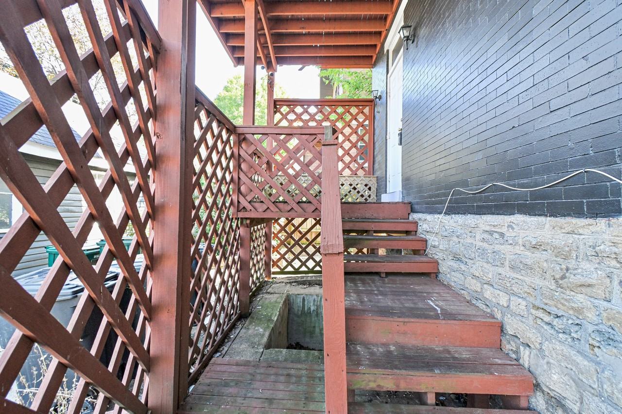 3280 Jefferson Ave #1 - Photo 3 of 34