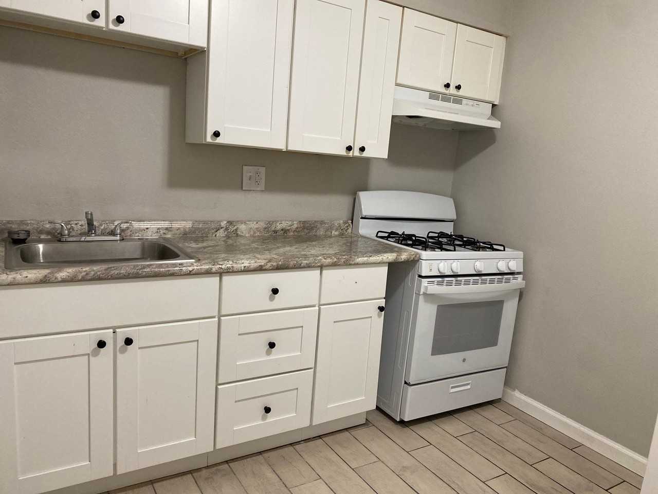 31 Gillman Lane #23 - Photo 2 of 7