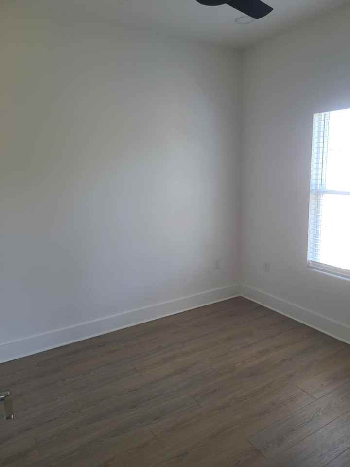 6916 Olive Street - Photo 6 of 18