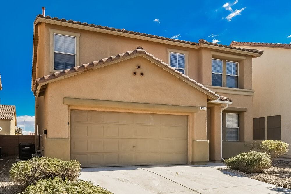 8316 Freshwater Pearl Street - Photo 4 of 22