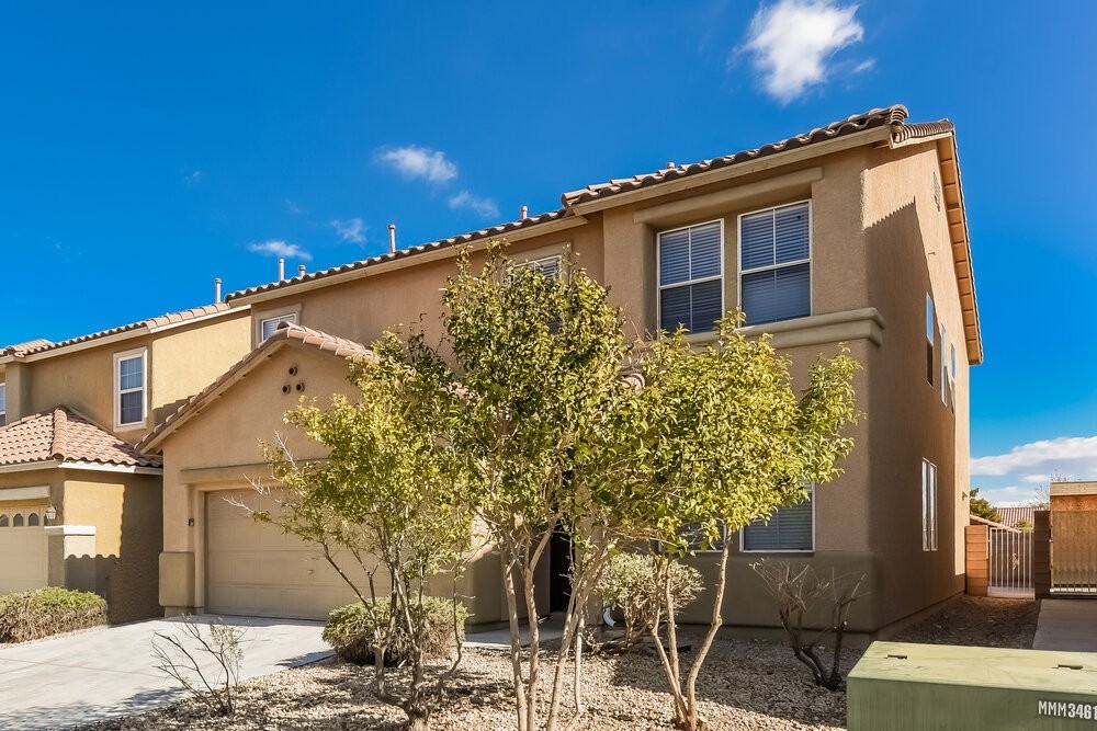 8316 Freshwater Pearl Street - Photo 5 of 22