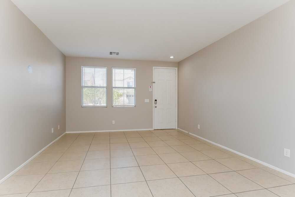 8316 Freshwater Pearl Street - Photo 7 of 22