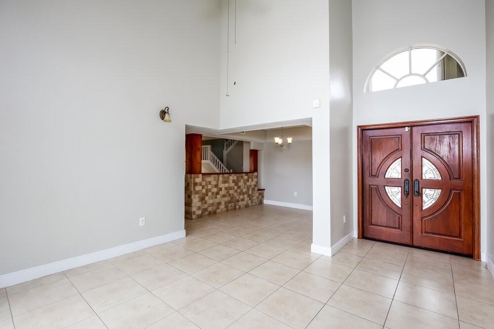 4771 Sw 154th Ave - Photo 3 of 17