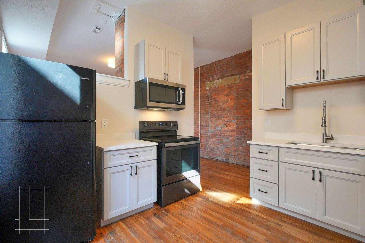 996-1002 N. 4th St. - Photo 3 of 43