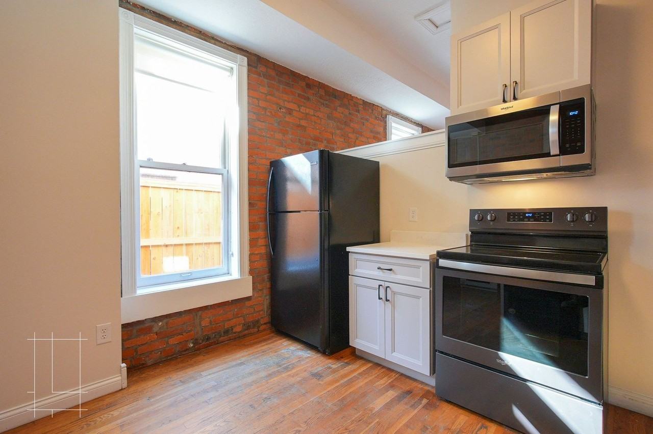 996-1002 N. 4th St. - Photo 4 of 43