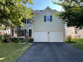 featured image of Woodpecker Ct