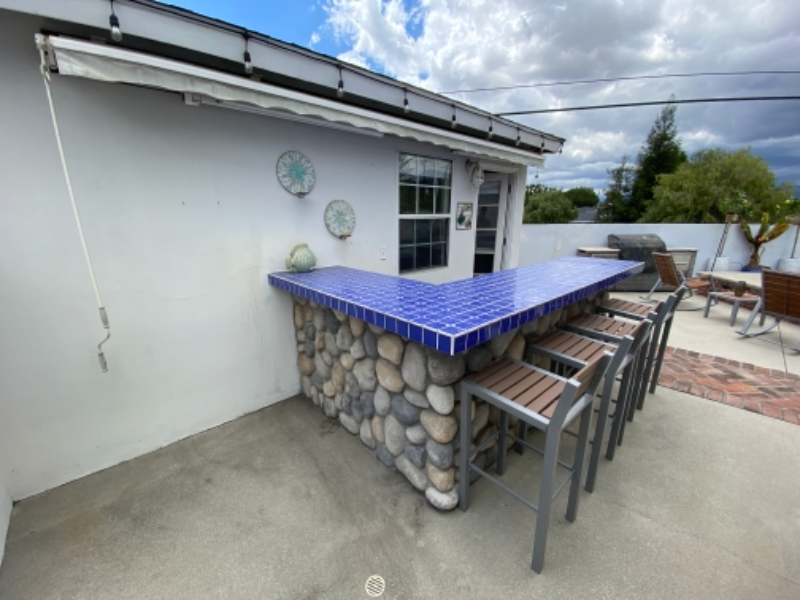 1 Sylvian Ln - Photo 4 of 18