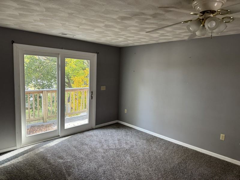 22 Matteson Ave - Photo 3 of 15
