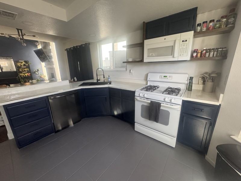 2328 Bristol View Court - Photo 5 of 8