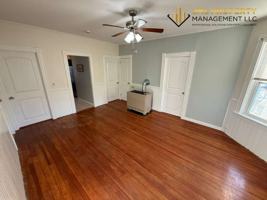 featured image of 121 Irving St #1